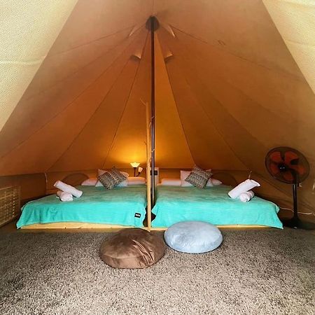 Rembulan Escape Bell Tent 2 Kampung Penarik Zewnętrze zdjęcie